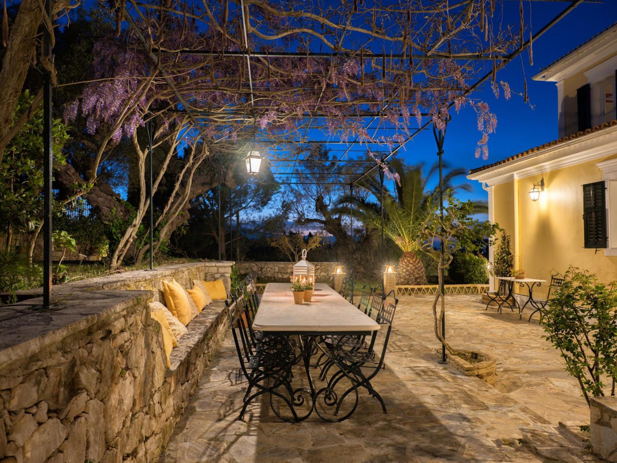 Almeira 4Acre Estate, For Unparalleled Seclusion, By Thinkvilla 扎金索斯镇 外观 照片