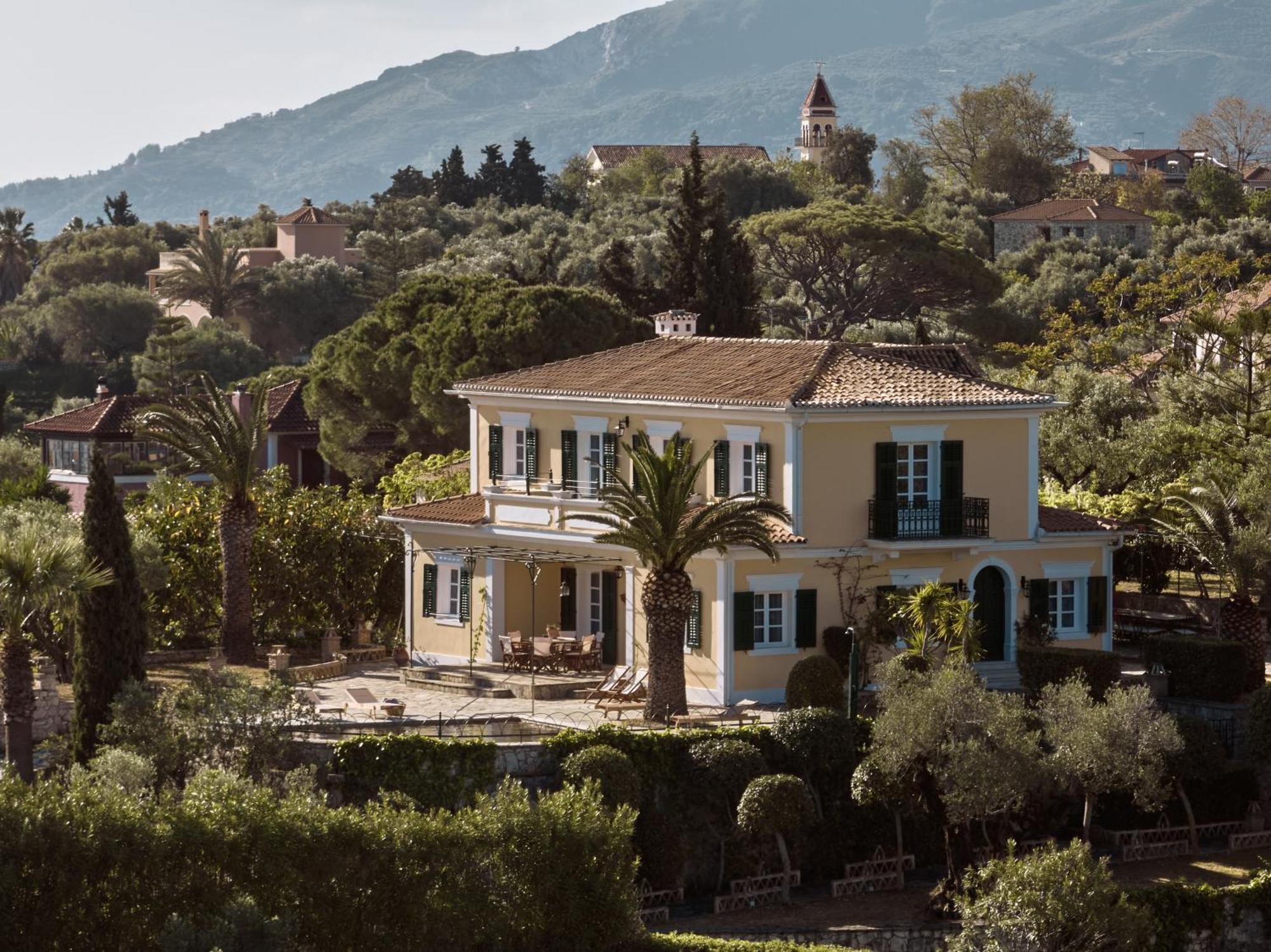Almeira 4Acre Estate, For Unparalleled Seclusion, By Thinkvilla 扎金索斯镇 外观 照片