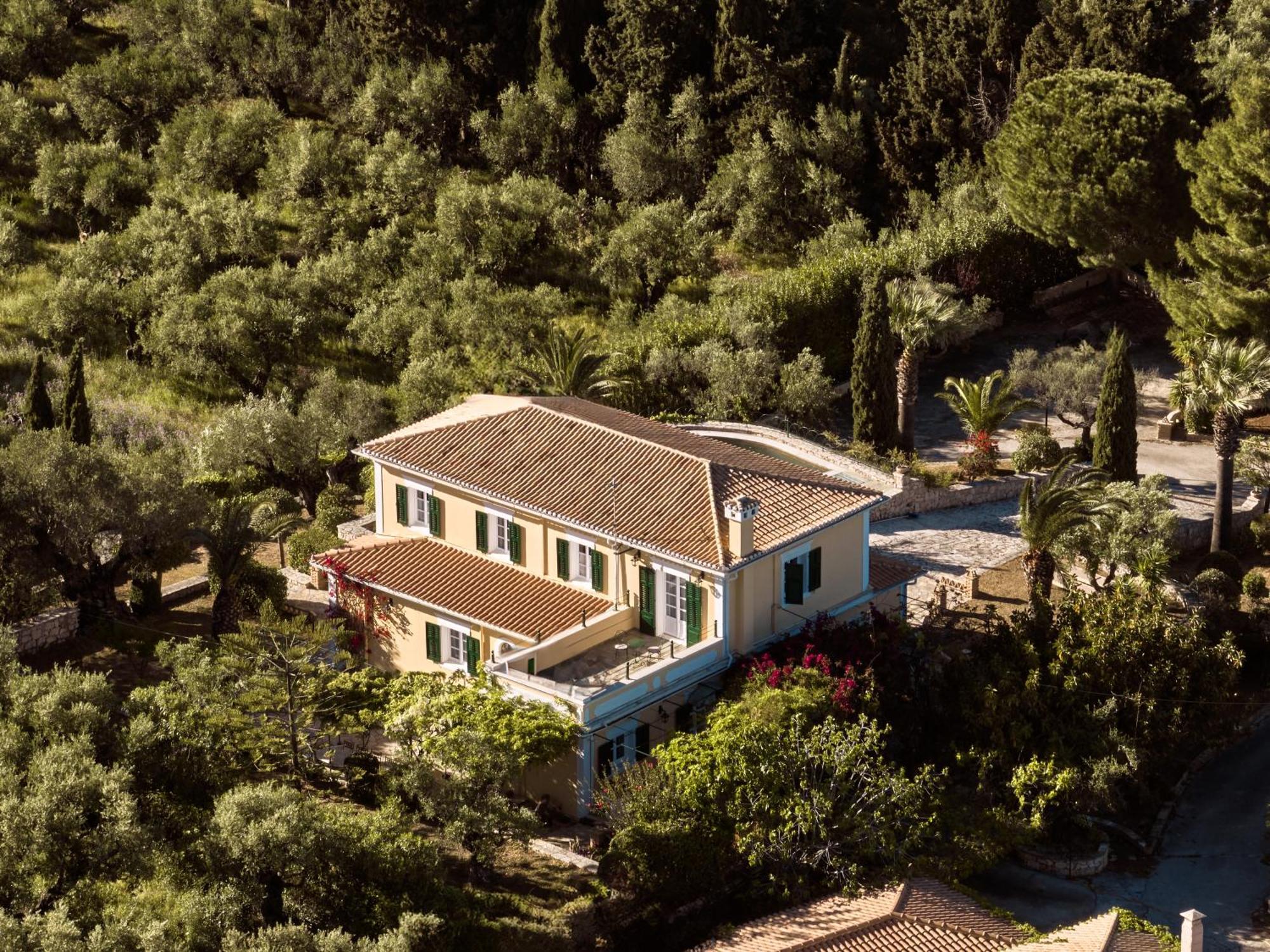 Almeira 4Acre Estate, For Unparalleled Seclusion, By Thinkvilla 扎金索斯镇 外观 照片